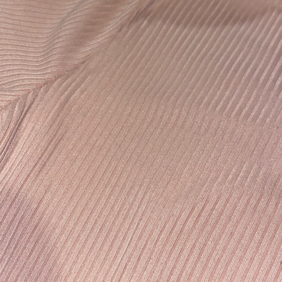 pink rose shirt - Picture 3 of 3